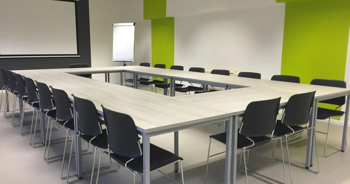 Illustration for the article “Ghost bookings? Booking quotas for meeting rooms”